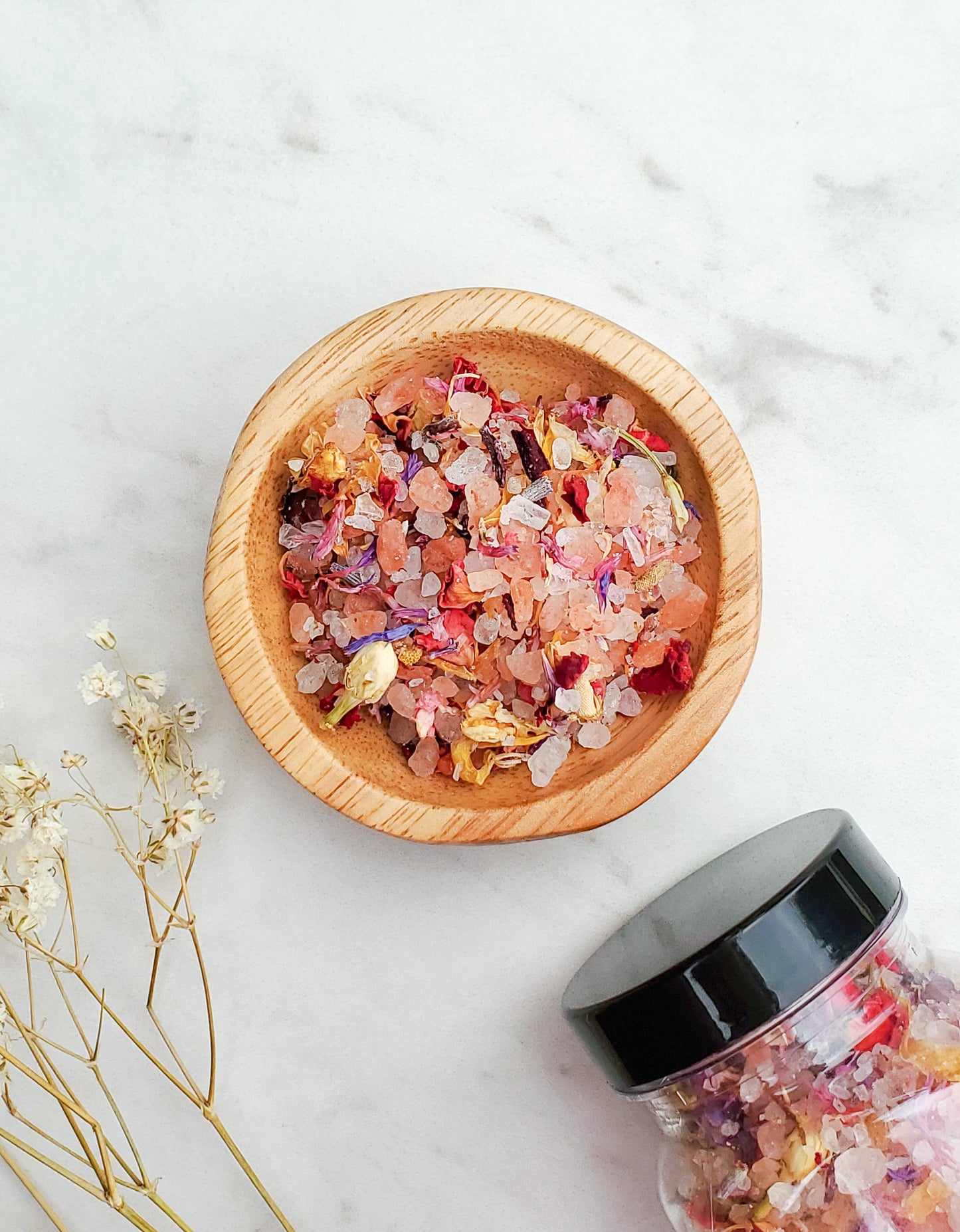 Hibiscus & Acai Bath Salts image 1